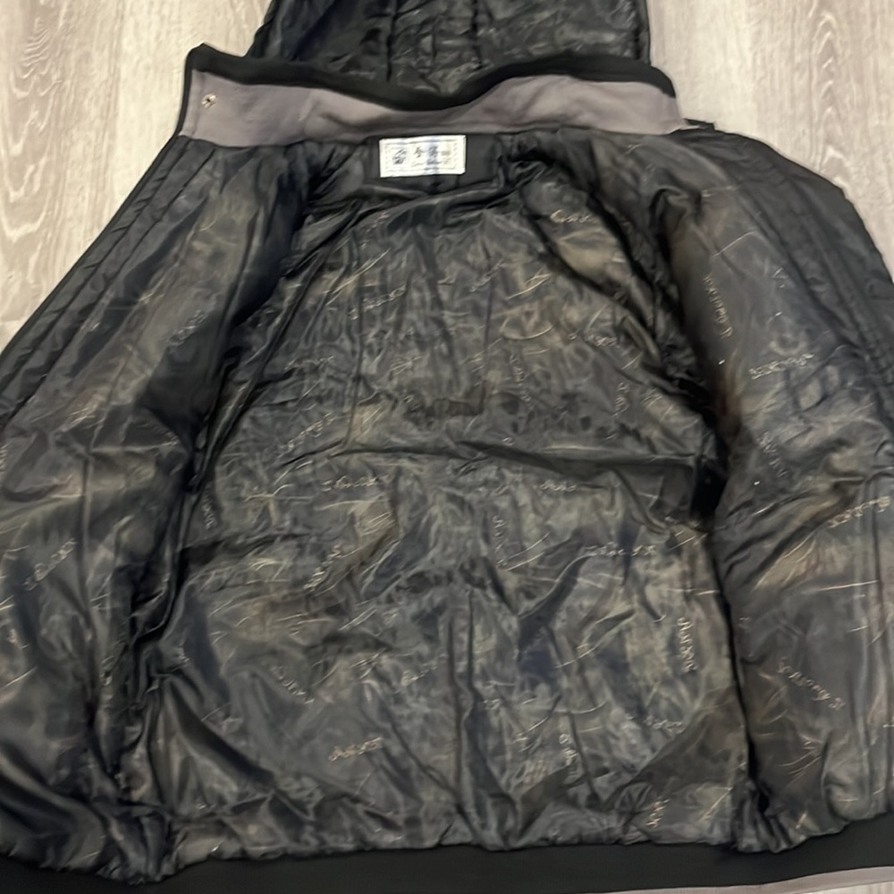 Jacket - Picture 8 of 11